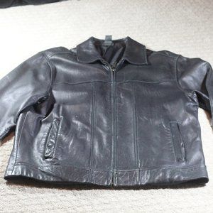 Vintage Claiborne Men's Size 42 Lambskin Supple Black Leather Jacket